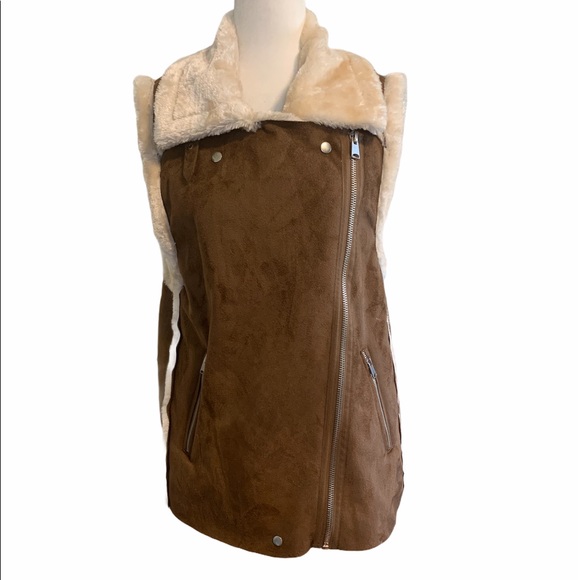 Forever 21 Vegan Suede Faux Fur Lined Vest Sz M - Picture 2 of 12
